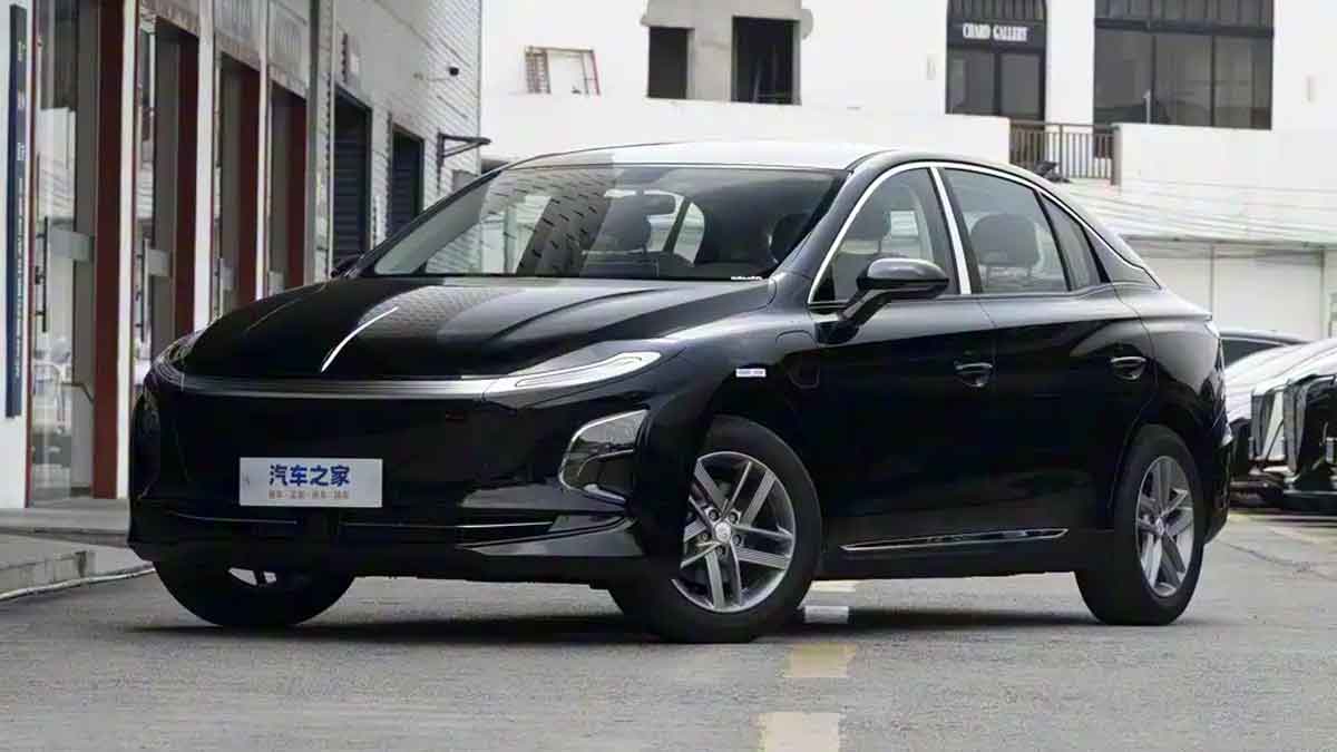 هونگچی E-QM5 جدید با قابلیت تعویض باتری