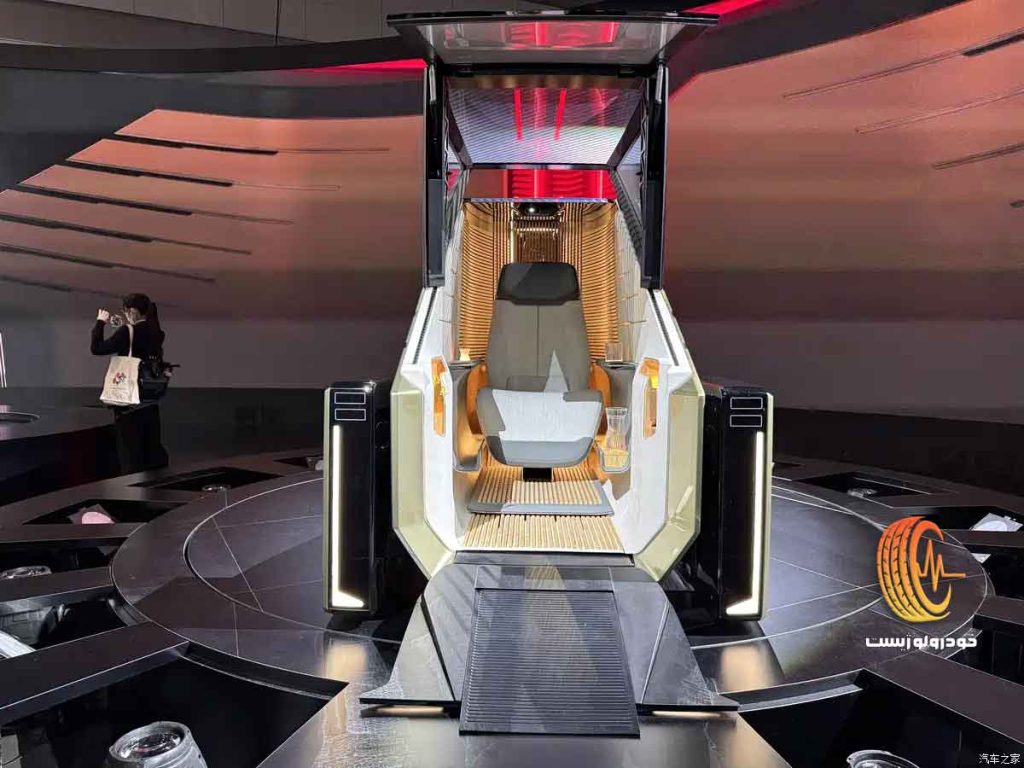 لکسوس LS میکرو کانسپت