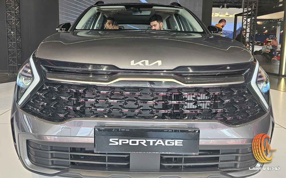 عرضه خودروهای کیا K3 و اسپورتیج آذریوردسال