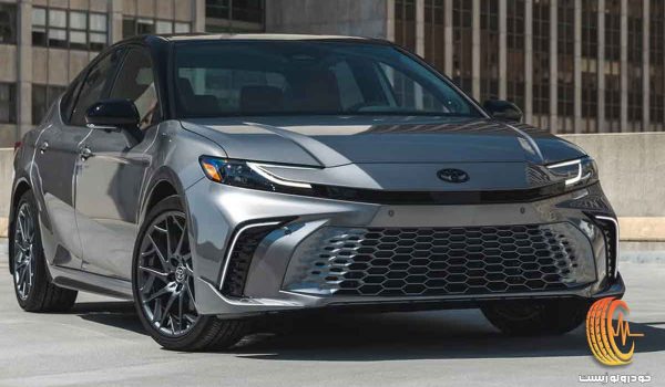 تویوتا کمری هیبرید پریمیوم 2025 آذریوردسال