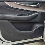 کابین و داشبورد ام وی ام ایکس ۷۷