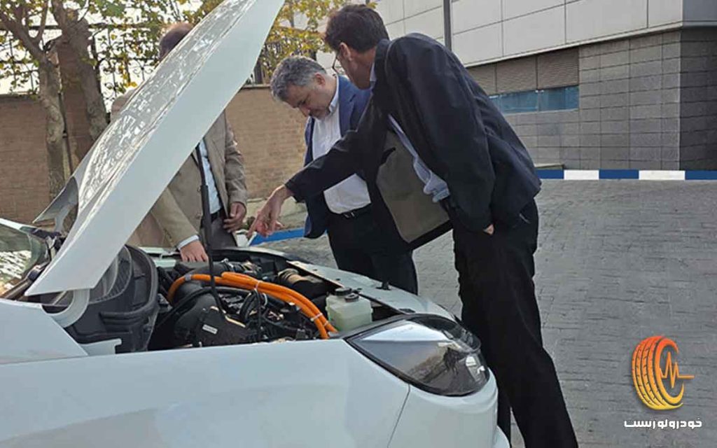 مدیرعامل کرمان موتور از سدان KMC Eagle HEV