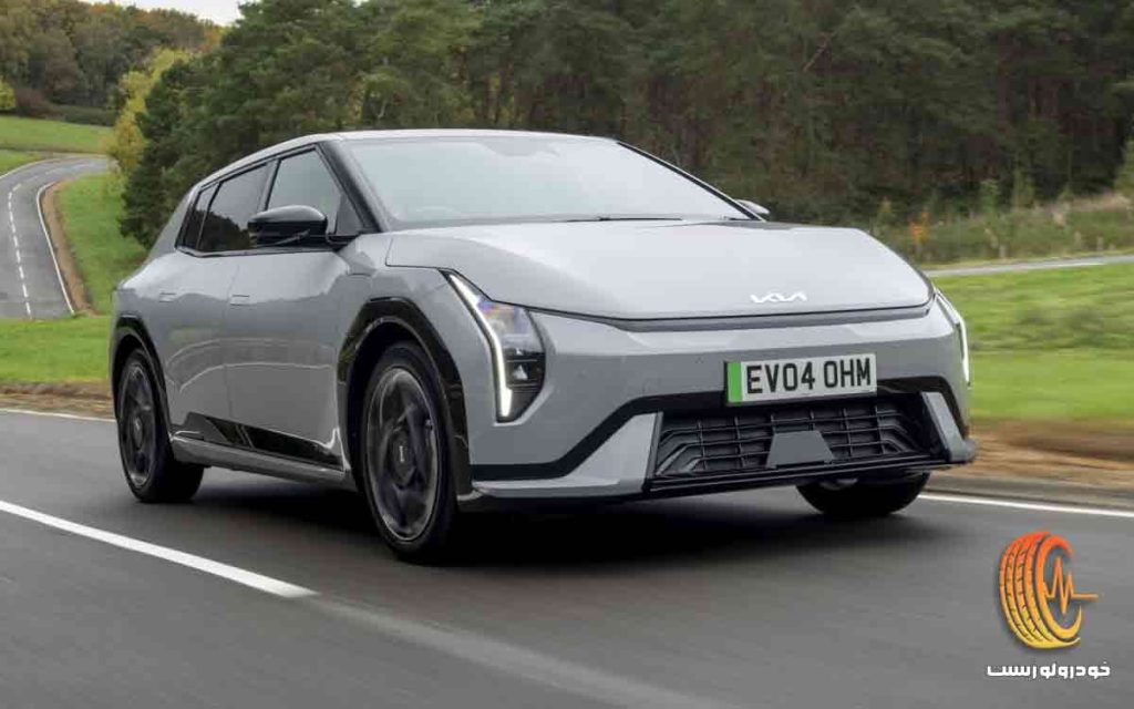 بهترین خودرو برقی ۲۰۲۵ - کیا EV4