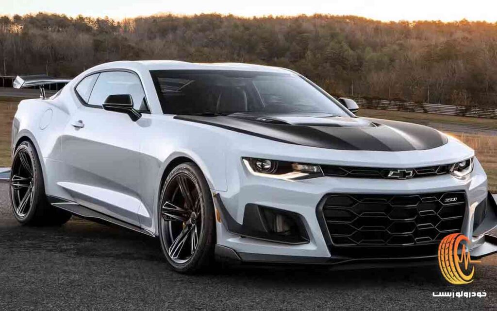 ۱۰ خودرو دهه ۲۰۲۰ کلاسیک - شورولت کامارو ZL1 1LE