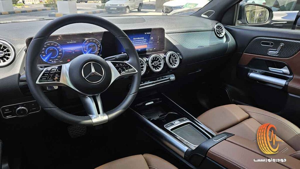 نمای داخل اتاق مرسدس بنز EQA 260 راسا موتور