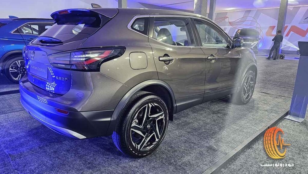 تست و بررسی نیسان قشقایی آرینا درایو