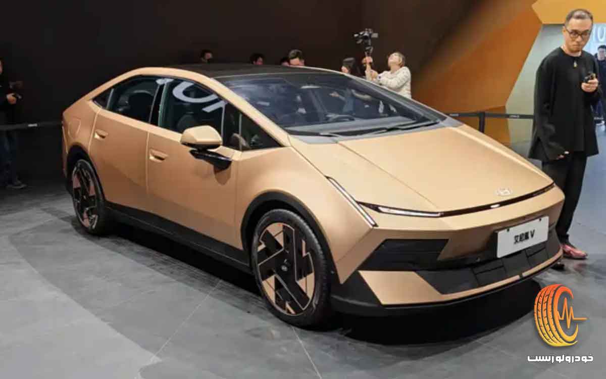هیوندای آیونیک V