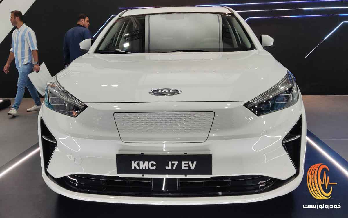 مقایسه کی ام سی EJ7 و EJ7 پلاس
