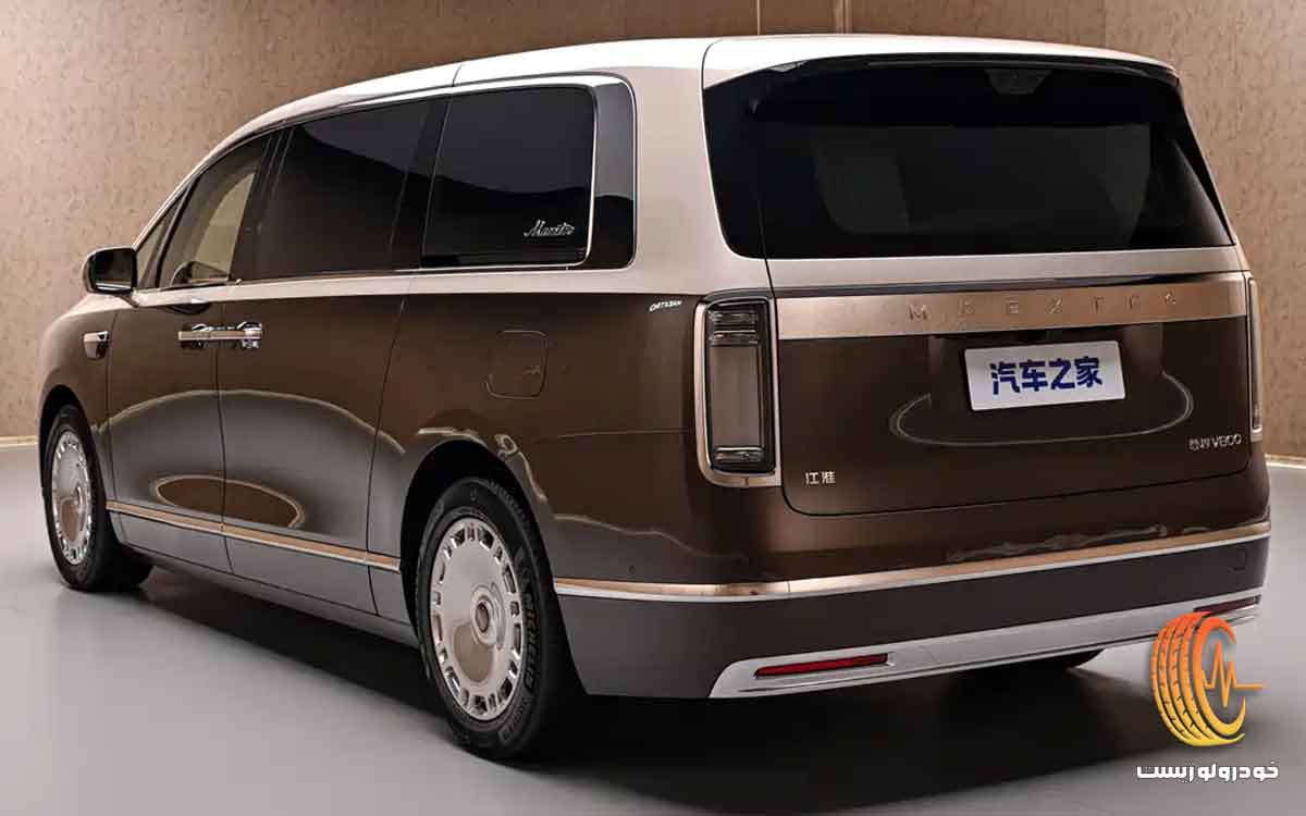 ماکسترو V800